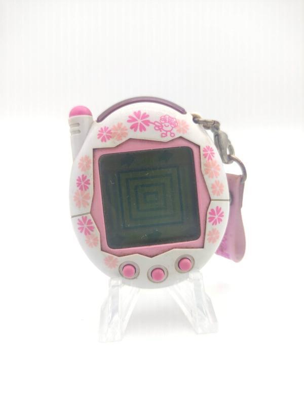 Tamagotchi Keitai Kaitsuu Tamagotchi Plus White Flower Bandai Boutique-Tamagotchis 2