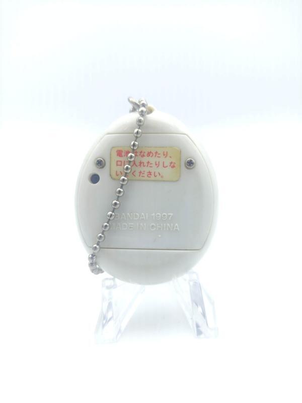 Tamagotchi Original P1/P2 White w/ spirals Bandai 1997 Virtual pet Boutique-Tamagotchis 3