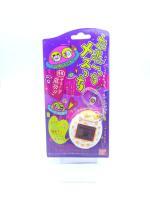 Tamagotchi Osutchi Mesutchi White w/ orange Bandai japan boxed Boutique-Tamagotchis 3