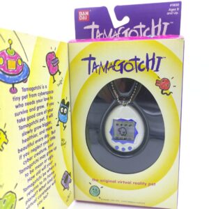 Tamagotchi Original P1/P2 Purple w/ pink Bandai 1997 Japan Boutique-Tamagotchis 7