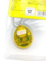 Tamagotchi Original P1/P2 clear yellow Bandai 1997 Boutique-Tamagotchis 5