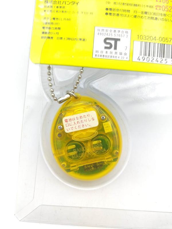 Tamagotchi Original P1/P2 clear yellow Bandai 1997 Boutique-Tamagotchis 4