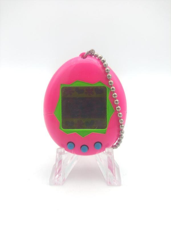 Tamagotchi Original P1/P2 pink w/ green Bandai 1997 English Boutique-Tamagotchis 2