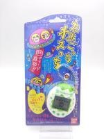 Tamagotchi Osutchi Mesutchi White w/ green Bandai japan boxed Boutique-Tamagotchis 3