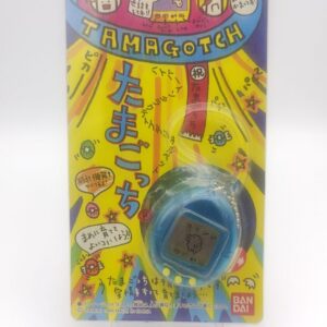 Tamagotchi Original P1/P2 light blue w/ pink Bandai 1997 English Boutique-Tamagotchis 7