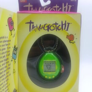 Tamagotchi Original P1/P2 Green w/ yellow Original Bandai 1997 Boutique-Tamagotchis