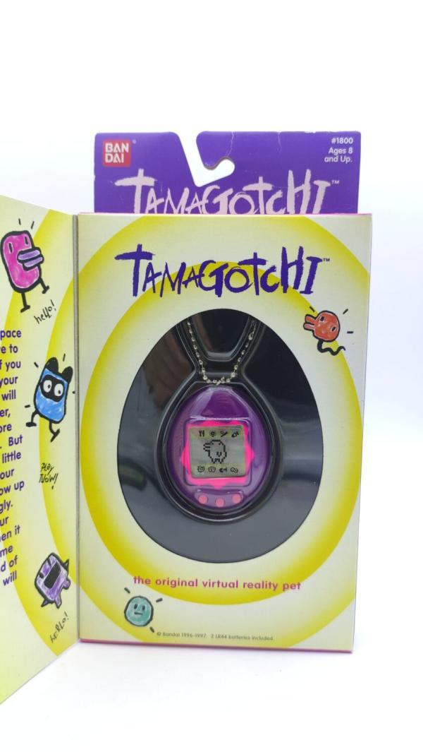 Tamagotchi Original P1/P2 purple w/ pink Bandai 1997 English Boutique-Tamagotchis 2