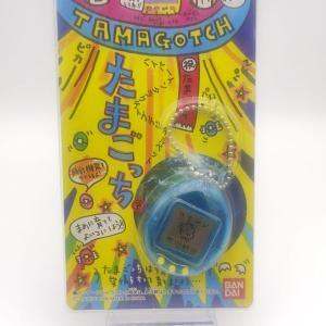 Tamagotchi Original P1/P2 Teal w/ yellow Bandai Japan 1997 Boutique-Tamagotchis 6