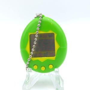 Tamagotchi Original P1/P2 Green w/ yellow Original Bandai 1997 Boutique-Tamagotchis