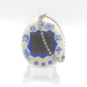 Tamagotchi Original P1/P2 White w/ blue Original Bandai 1997 Boutique-Tamagotchis