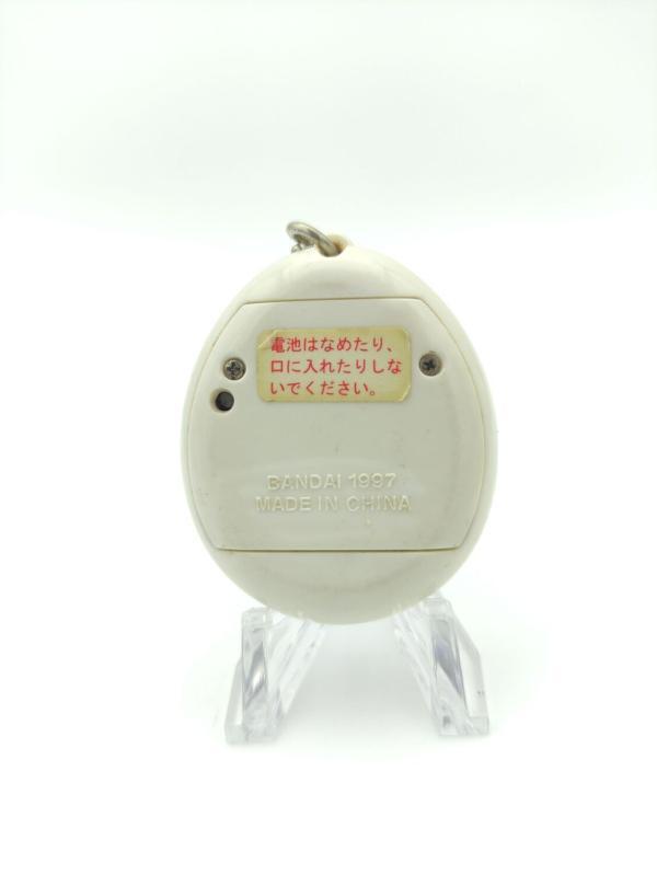 Tamagotchi Original P1/P2 White w/ spirals Bandai 1997 Virtual pet Boutique-Tamagotchis 3