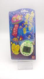 Tamagotchi Osutchi Mesutchi White w/ green Bandai japan boxed Boutique-Tamagotchis 3