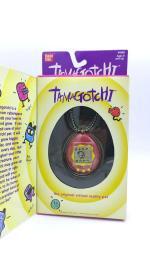 Tamagotchi Original P1/P2 Purple w/ yellow Original Bandai 1997 Boutique-Tamagotchis 3