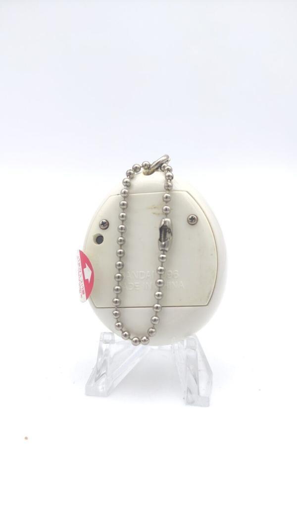 Tamagotchi Original P1/P2 White Original Bandai 1997 Boutique-Tamagotchis 3