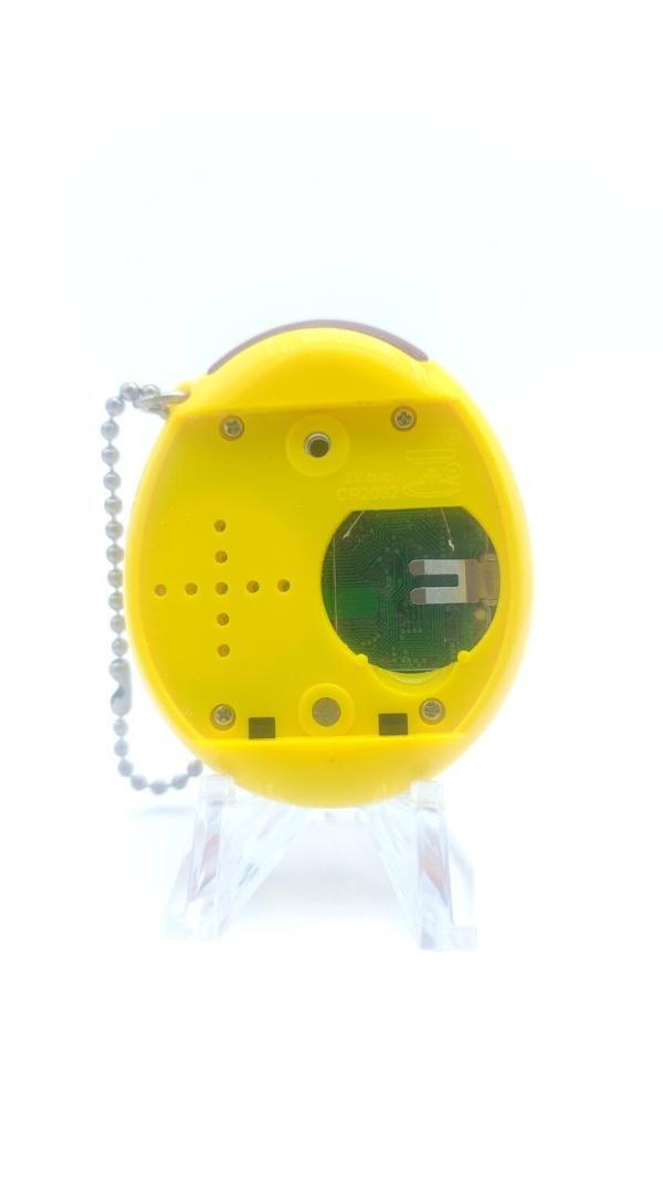 Tamagotchi Plus Connection Version 1 Yellow bandai Boutique-Tamagotchis 3