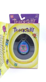 Tamagotchi Original P1/P2 blue w/ pink Bandai 1997 English Boutique-Tamagotchis 3