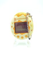 Tamagotchi Osutchi Mesutchi White w/ orange Bandai japan Boutique-Tamagotchis 3