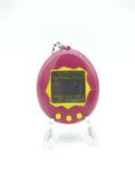 Tamagotchi Original P1/P2 Purple w/ yellow Original Bandai 1997 Boutique-Tamagotchis 3