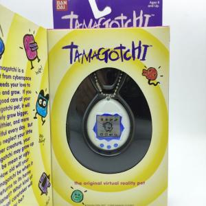 Tamagotchi Original P1/P2 White w/ blue Original Bandai 1997 Boutique-Tamagotchis