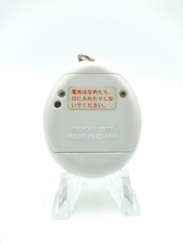Tamagotchi Original P1/P2 White w/ spirals Bandai 1997 Virtual pet Boutique-Tamagotchis 3