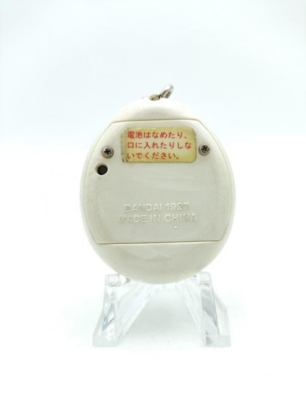 Tamagotchi Original P1/P2 White w/ spirals Bandai 1997 Virtual pet Boutique-Tamagotchis 3