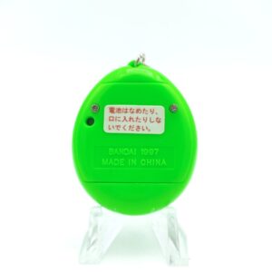 Tamagotchi Original P1/P2 Green w/ yellow Original Bandai 1997 Boutique-Tamagotchis 2