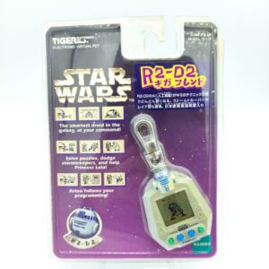 STAR WARS Giga Pets R2D2 Tiger Electronics Grey Boutique-Tamagotchis 2