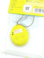 Tamagotchi Original P1/P2 Yellow w/ orange Bandai 1997 boxed Boutique-Tamagotchis 5