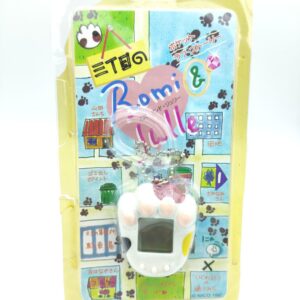 Romi & Julle Love Story Virtual Pet Boutique-Tamagotchis
