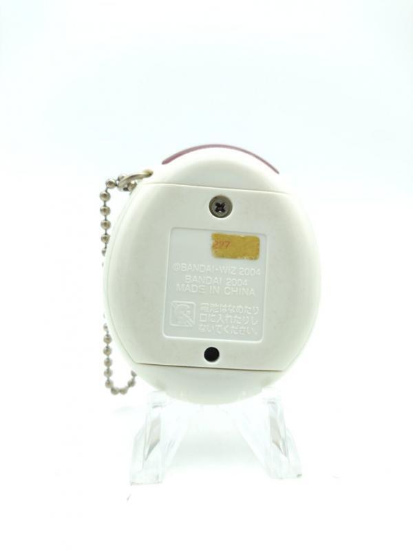 Tamagotchi Plus Connection Version 1 White bandai Boutique-Tamagotchis 3