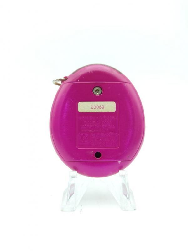 Tamagotchi Plus Connection Version 1 Pink Flowers bandai Boutique-Tamagotchis 3 Tamagotchi Plus Connection Version 1 Pink Flowers bandai Boutique-Tamagotchis 3