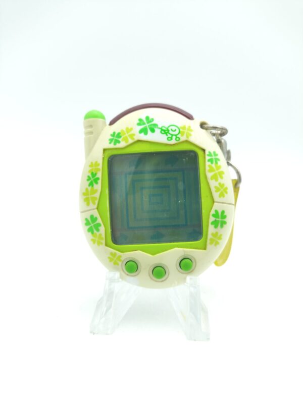 Tamagotchi Keitai Kaitsuu Tamagotchi Plus White Clover Bandai Boutique-Tamagotchis 2