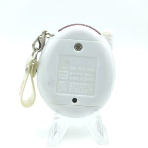 Tamagotchi Keitai Kaitsuu! Tamagotchi Plus Akai All White Boutique-Tamagotchis 2