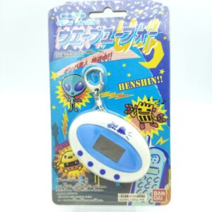 Wave U4 in Box Alien Virtual Pet Bandai Japan white w/ blue