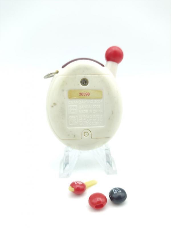 Tamagotchi Entama Chou Jinsei Enjoi Plus White GUTS Bandai Boutique-Tamagotchis 3
