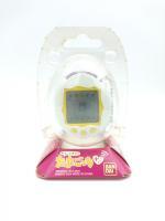 Tamagotchi Plus Connection Version 1 White bandai Boutique-Tamagotchis 3