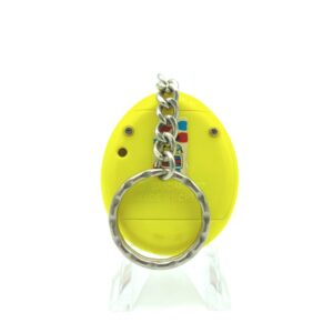 Tamagotchi Original P1/P2 yellow w/ orange Bandai 1997 English Boutique-Tamagotchis 2