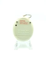 Tamagotchi Original P1/P2 white w/ pink spirals Bandai 1997 English Boutique-Tamagotchis 4
