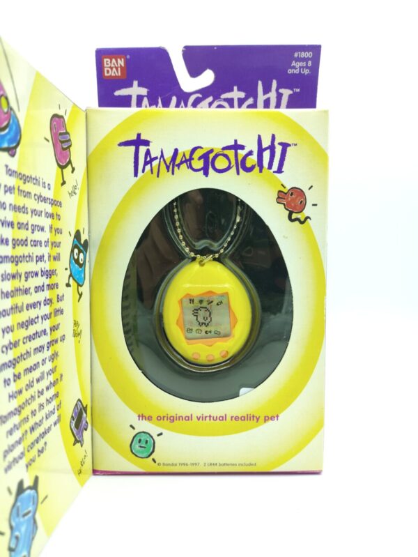 Tamagotchi Original P1/P2 Yellow w/ orange Bandai 1997 Boutique-Tamagotchis 2