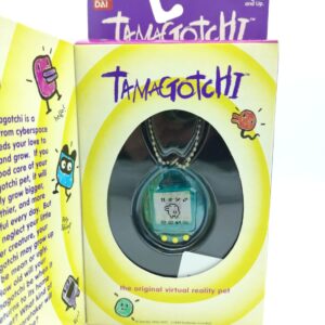 Tamagotchi Original P1/P2 Clear blue Bandai 1997 Boutique-Tamagotchis