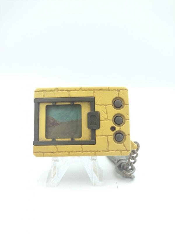 Digimon Digivice Digital Monster Ver 2 White w/ grey Bandai Boutique-Tamagotchis 2
