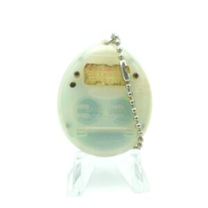 Tamagotchi Original P1/P2 Clear White Original Bandai 1997 Boutique-Tamagotchis 3