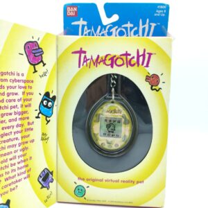 Tamagotchi Original P1/P2 green camo Bandai 1997 English Boutique-Tamagotchis