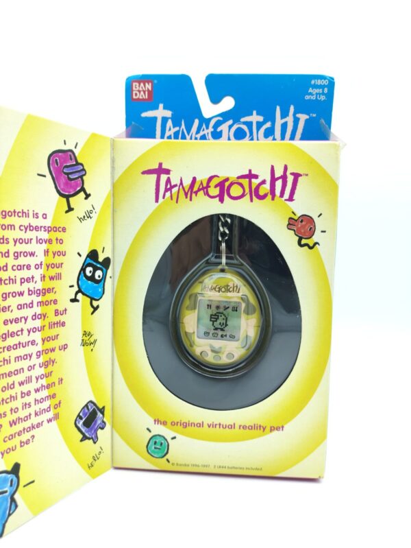 Tamagotchi Original P1/P2 green camo Bandai 1997 English Boutique-Tamagotchis 2