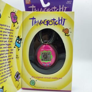 Tamagotchi Original P1/P2 pink w/ green Bandai 1997 English Boutique-Tamagotchis