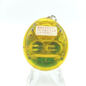 Tamagotchi Original P1/P2 Clear yellow Bandai 1997 Boutique-Tamagotchis 2