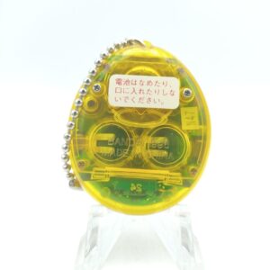 Tamagotchi Original P1/P2 Clear yellow Bandai 1997 Boutique-Tamagotchis 2