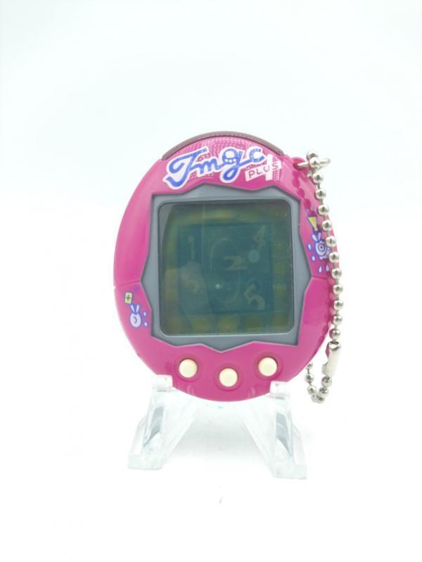 Tamagotchi Plus Connection Version 1 Pink Ale bandai Boutique-Tamagotchis 2 Tamagotchi Plus Connection Version 1 Pink Ale bandai Boutique-Tamagotchis 2