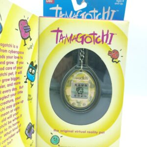 Tamagotchi Original P1/P2 green camo Bandai 1997 English Boutique-Tamagotchis