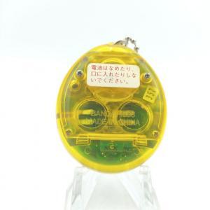 Tamagotchi Original P1/P2 Clear yellow Bandai 1997 Boutique-Tamagotchis 2